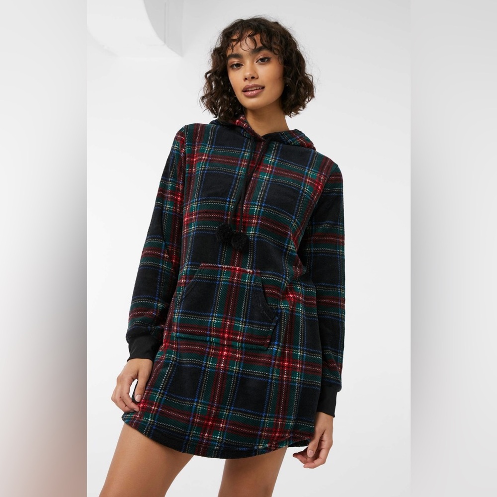 Ardene Plaid Hooded Sleepshirt /NWT